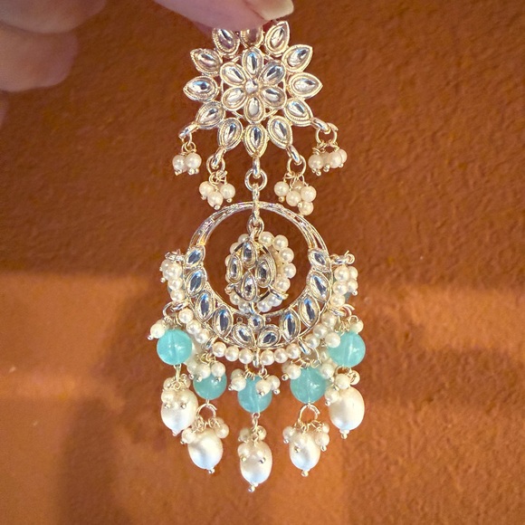 Indian ethnic Silver Gold and Aqua Floral Chandelier Earrings - Picture 3 of 6